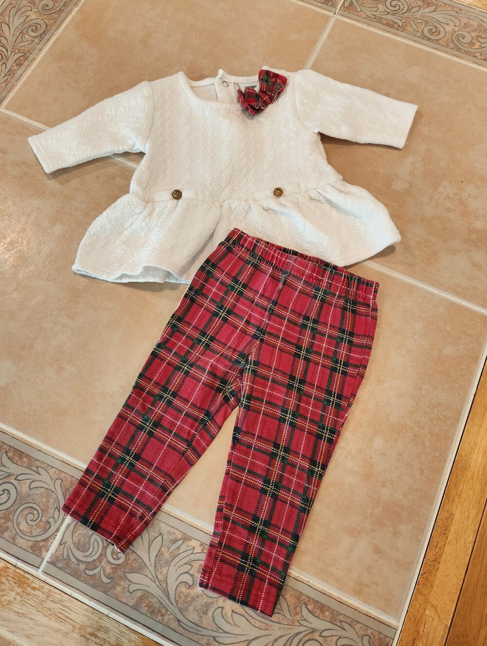 12 Months Girlss Holiday Outfit